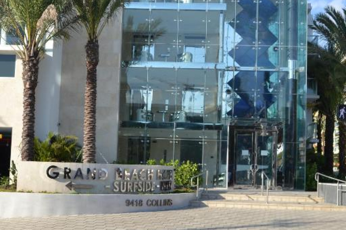 Grand Beach Hotel Surfside West