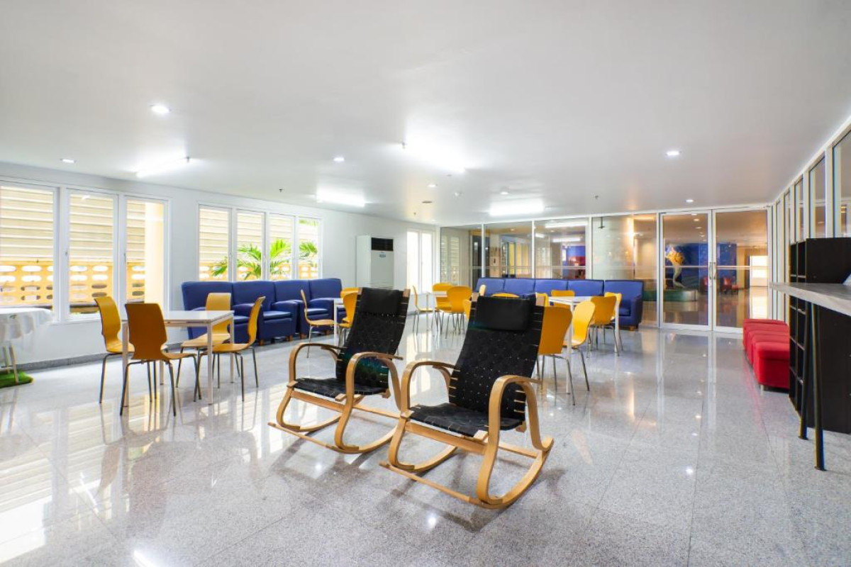 Grand Bella Hotel