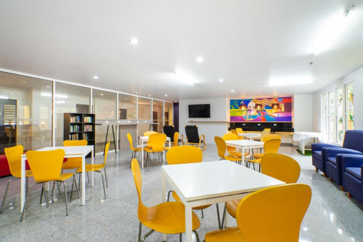 Grand Bella Hotel