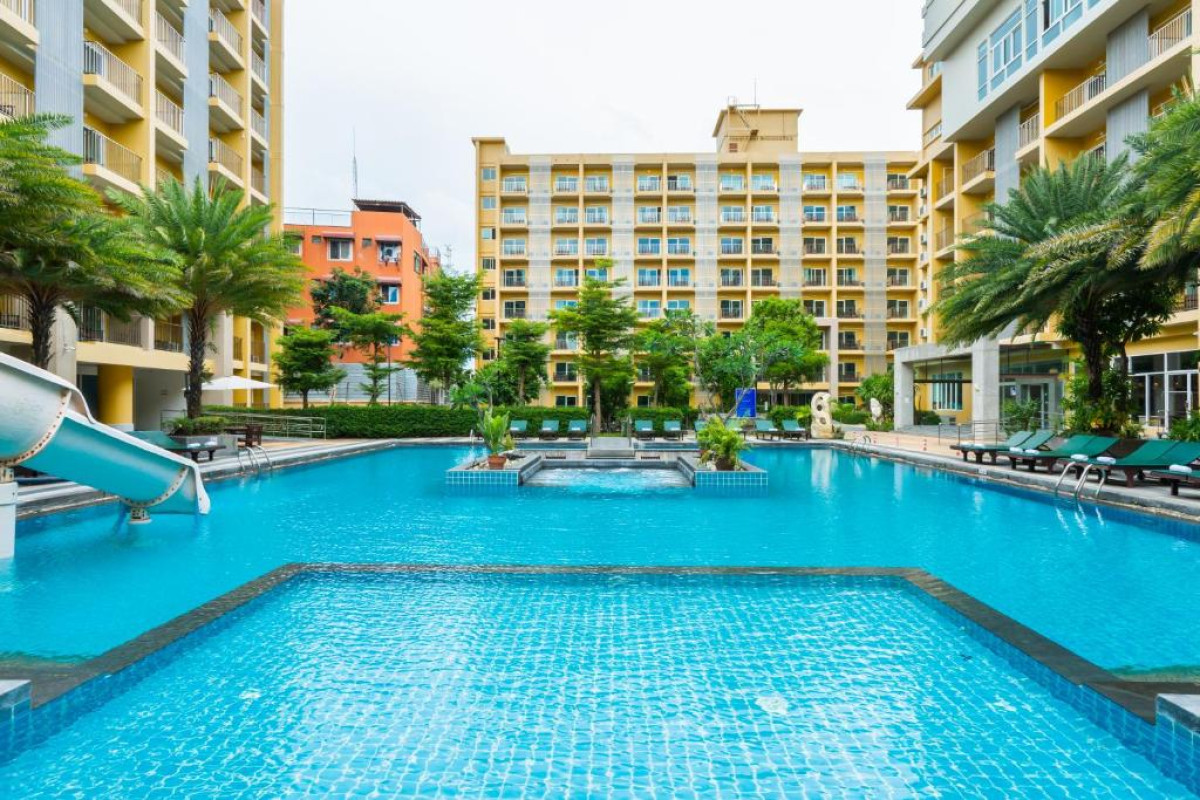 Grand Bella Hotel