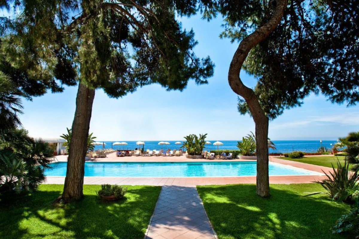 Grand Hotel Baia Verde