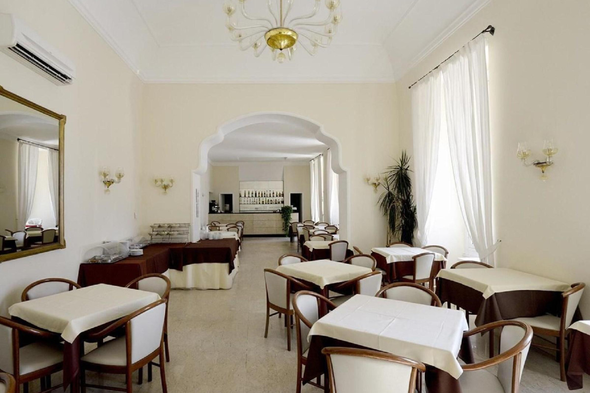 Grand Hotel Mediterranée