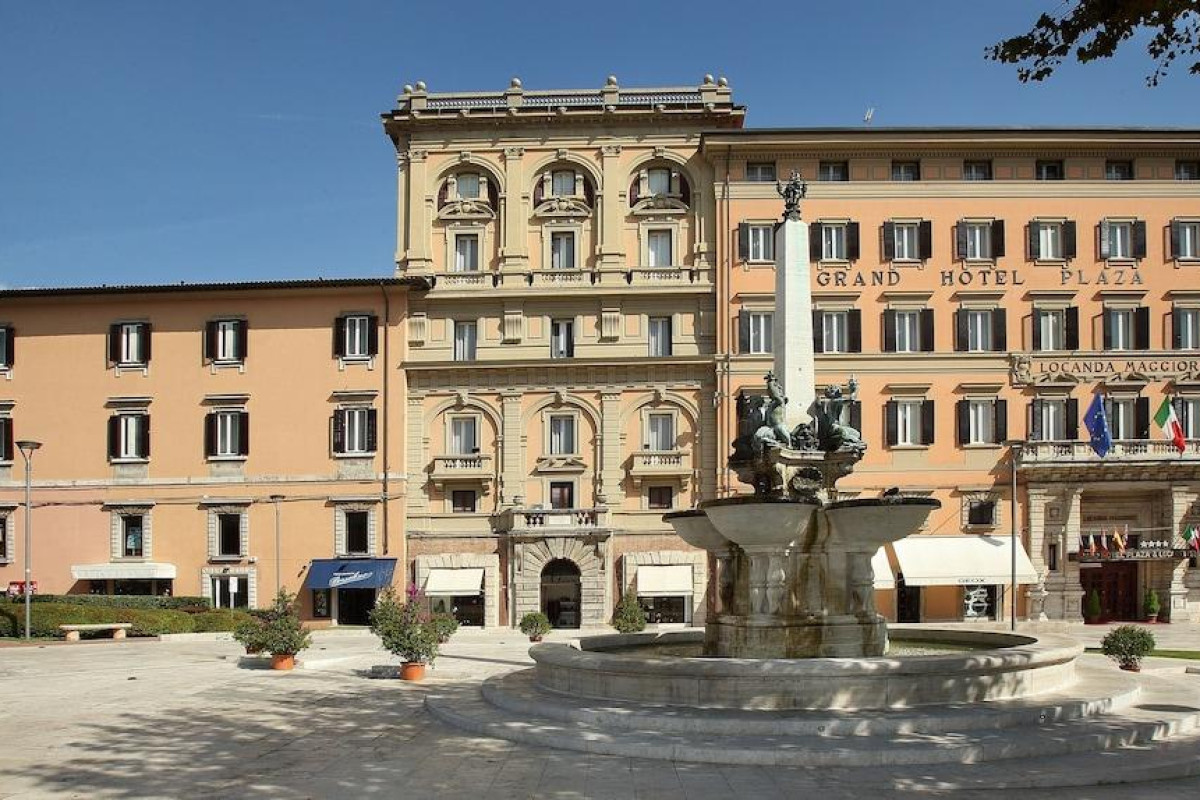 Grand Hotel Plaza E Locanda Maggiore