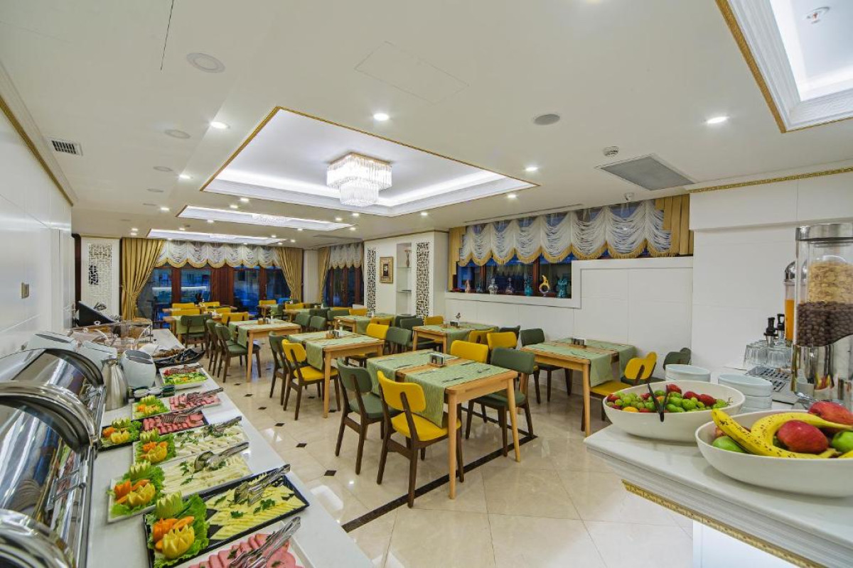 GRAND NAKI HOTEL
