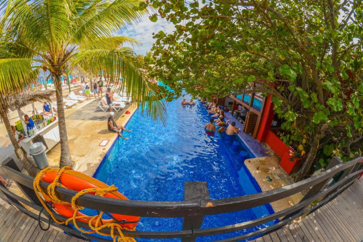 Grand Oasis Cancun