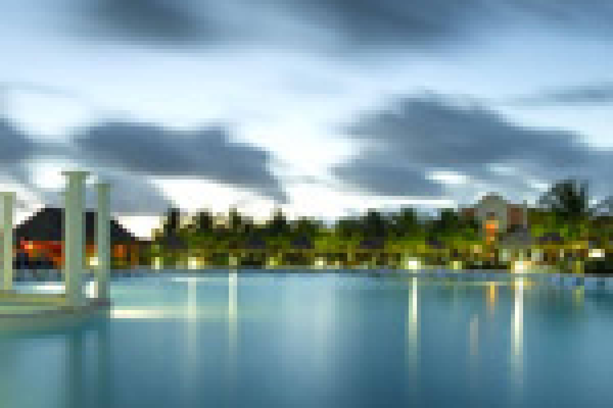 Grand Palladium Colonial Resort & Spa