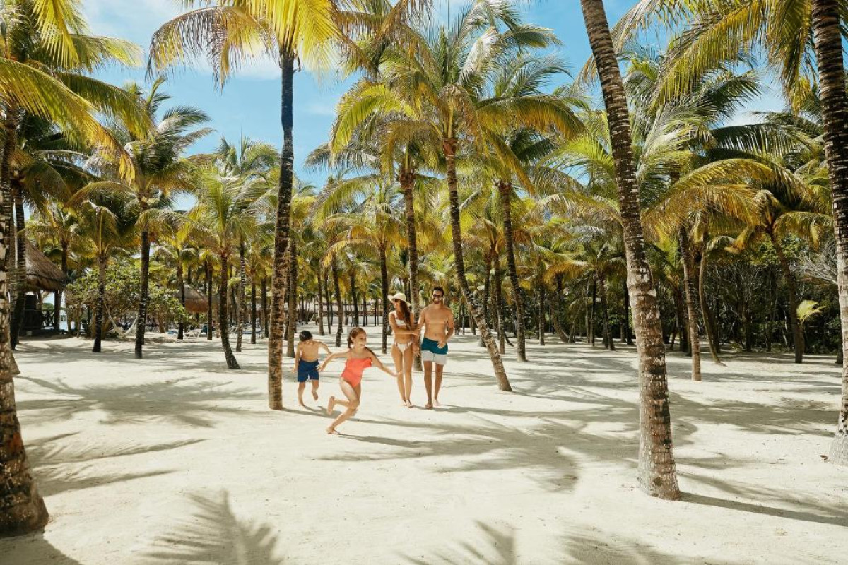 Grand Palladium Kantenah Resort & Spa