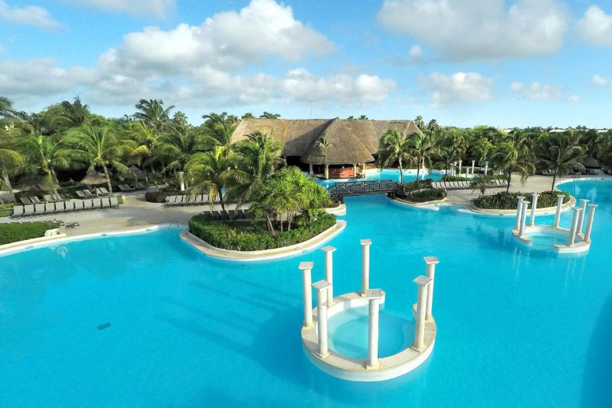 Grand Palladium Kantenah Resort & Spa