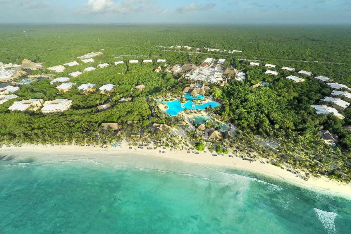 Grand Palladium Kantenah Resort & Spa
