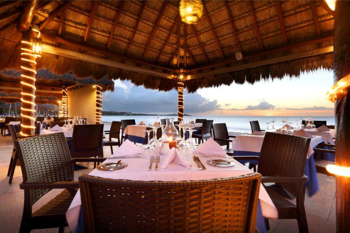 Grand Palladium Kantenah Resort & Spa