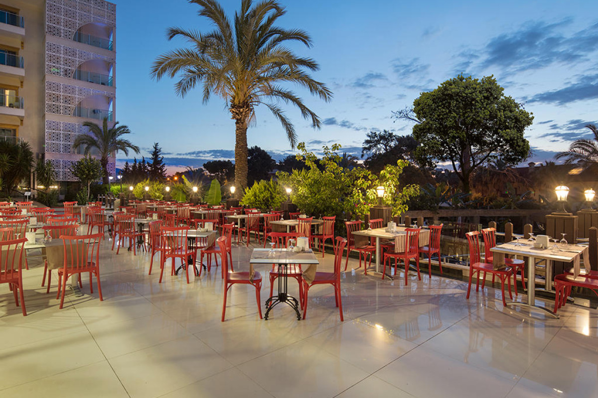 GRAND RING HOTEL