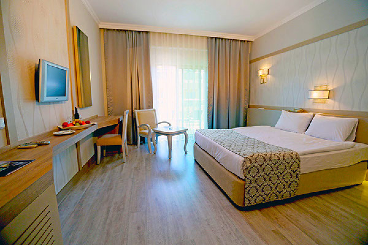 GRAND RING HOTEL
