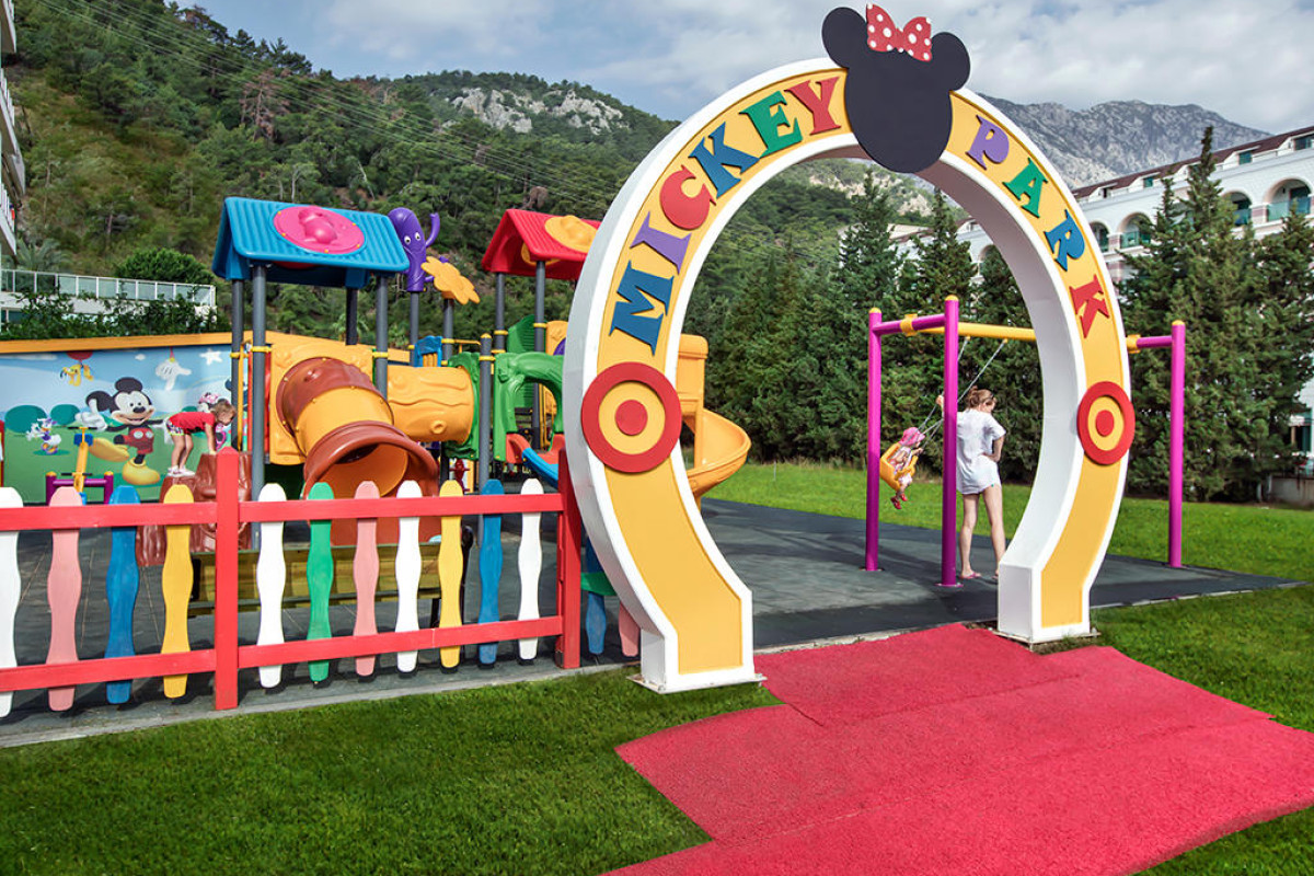 GRAND RING HOTEL