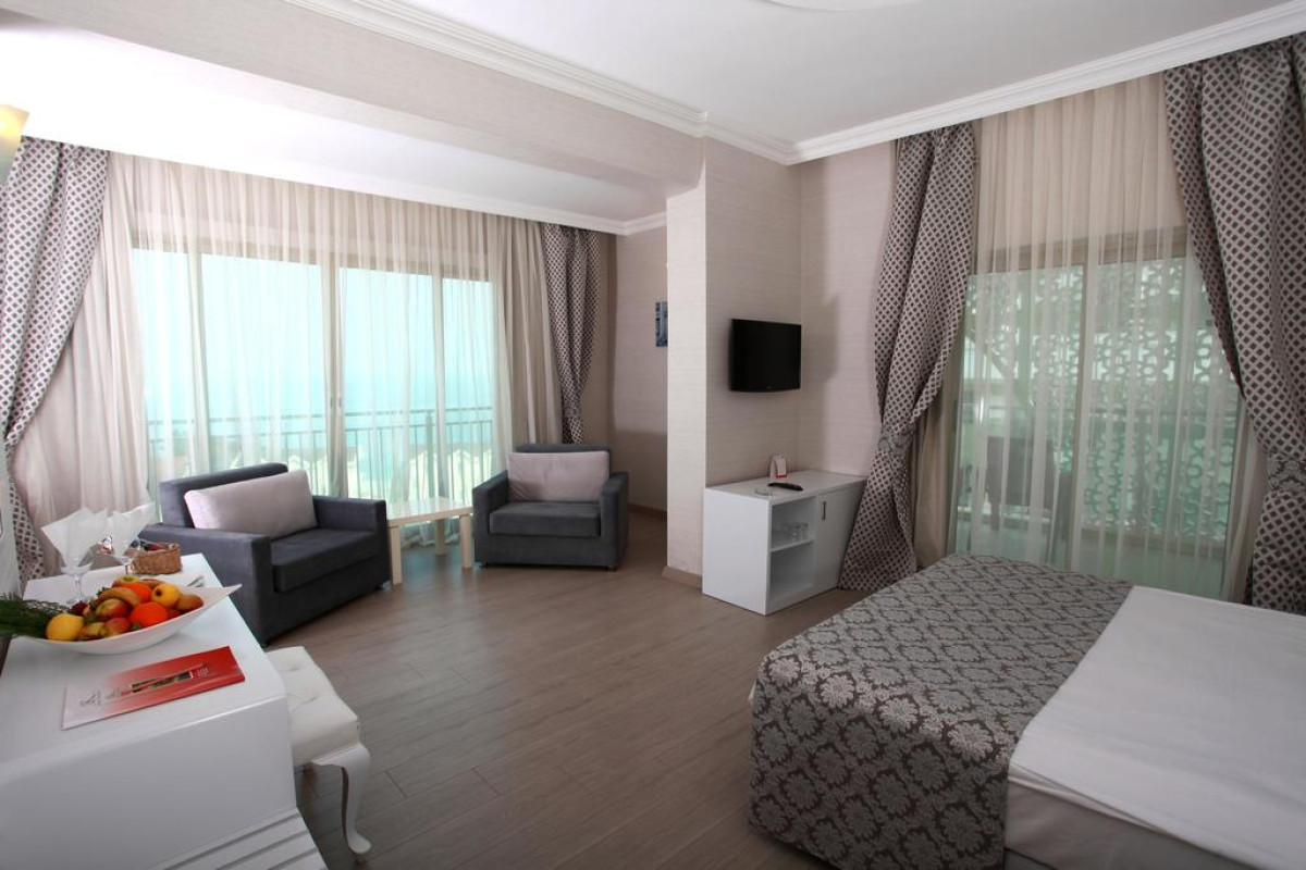 GRAND RING HOTEL