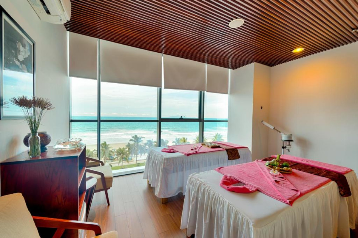 Grand Tourane Hotel Da Nang