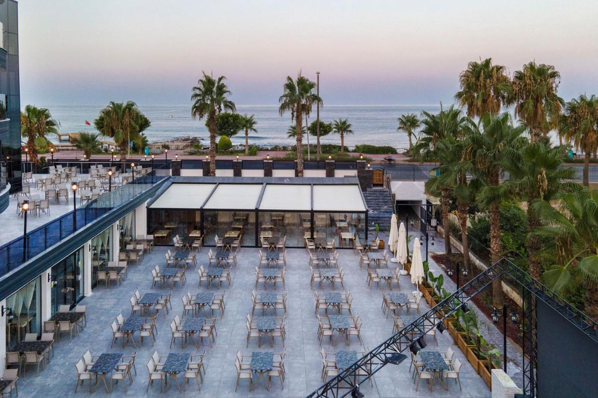 GRAND UYSAL BEACH & SPA HOTEL