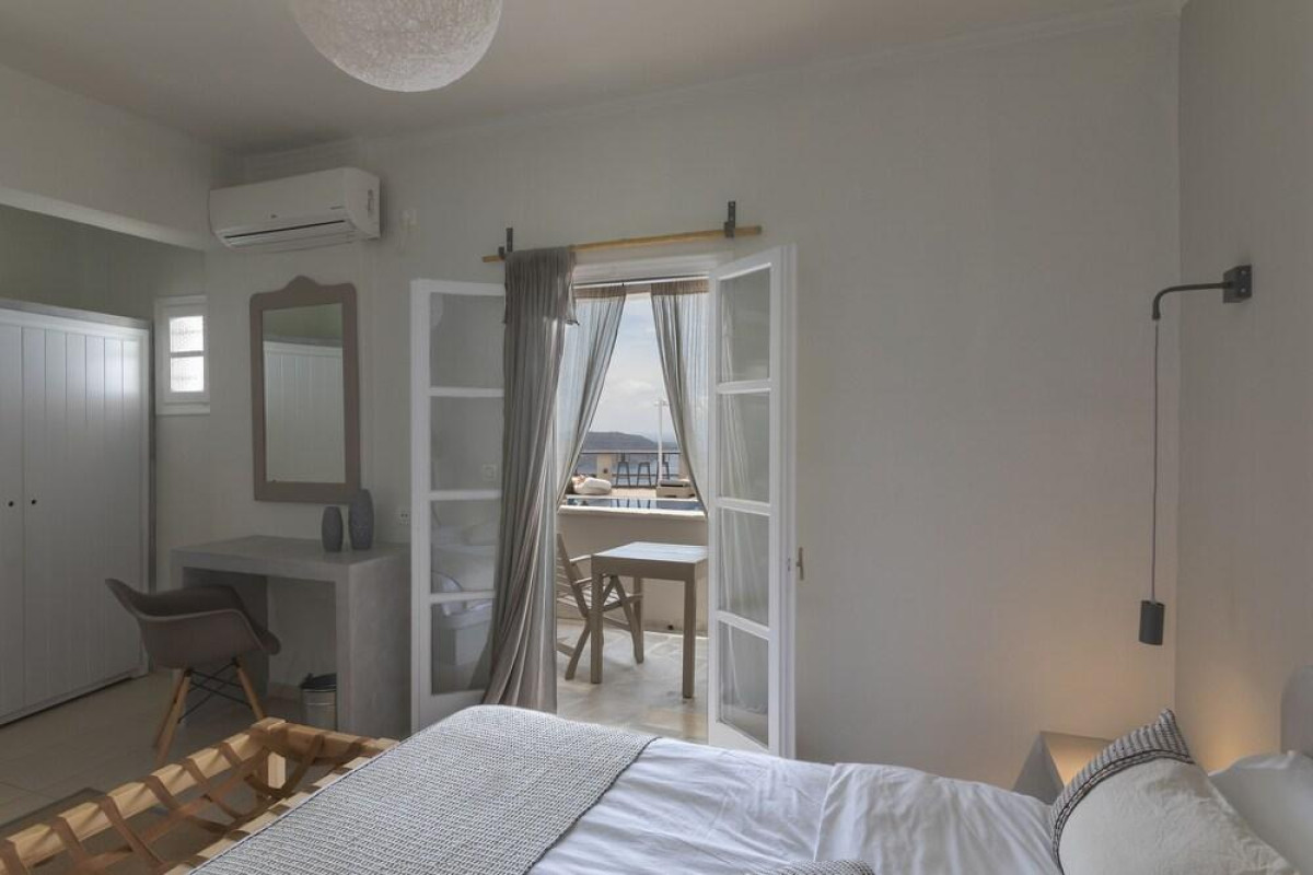 Grand View Hotel