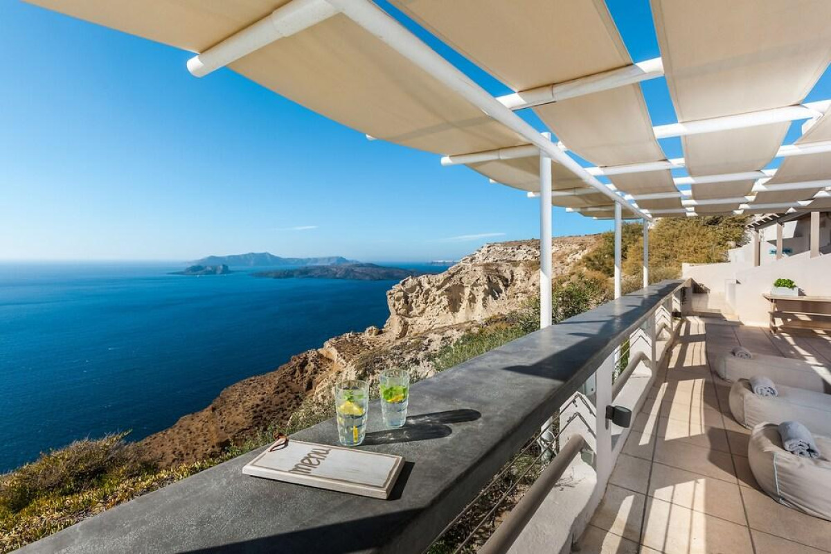 Grand View Hotel