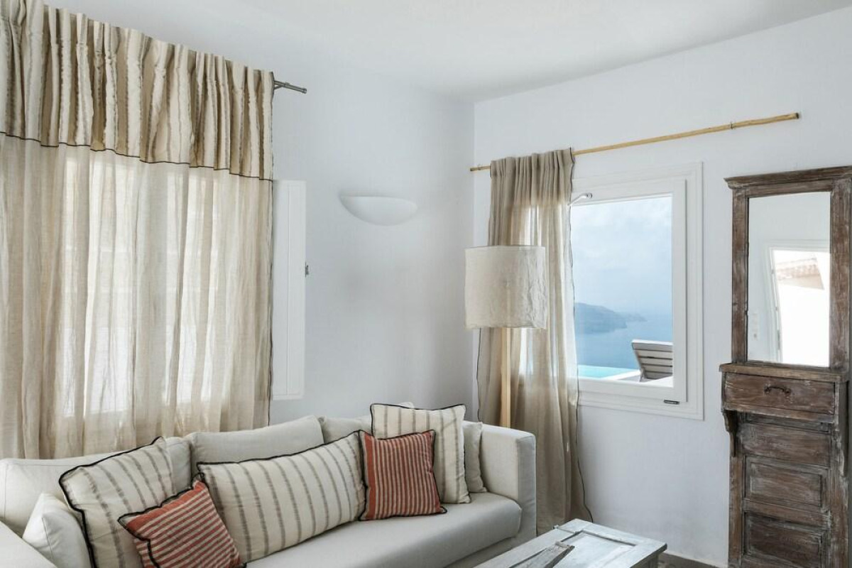 Grand View Hotel