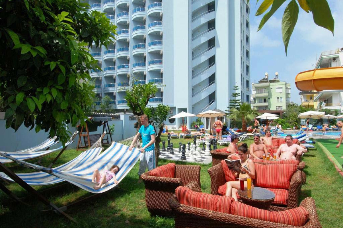 Grand Zaman Garden Hotel
