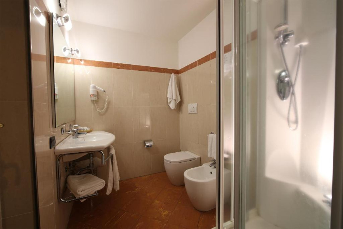 GRANDE ALBERGO MAUGERI