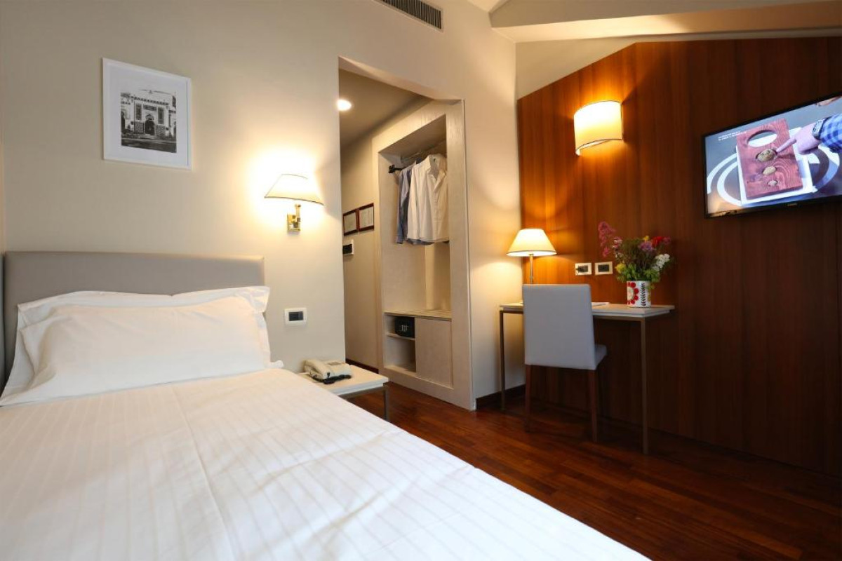 GRANDE ALBERGO MAUGERI