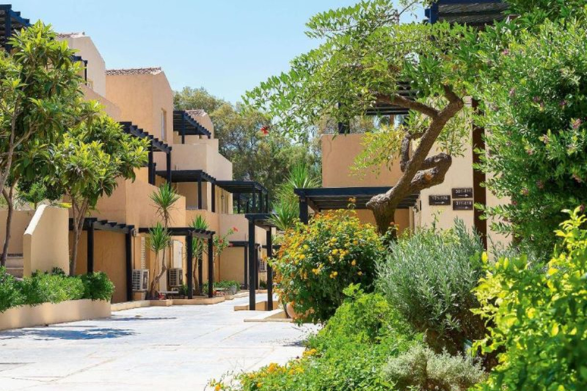 GRECOTEL GRAND LEONIKI RESIDENCE