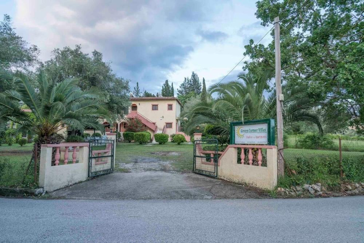 GREEN CORNER VILLAS