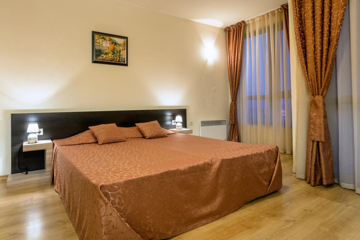Green Wood Hotel & Spa