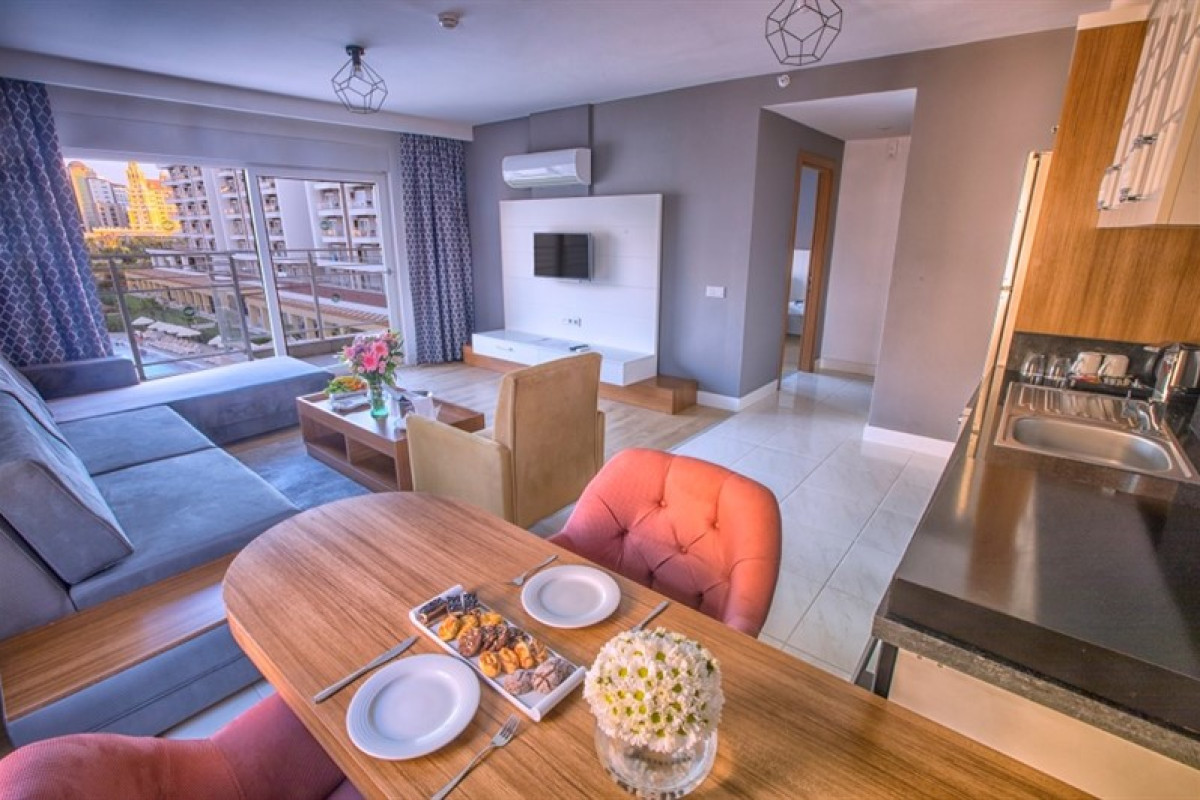 GREENWOOD SUITES RESORT