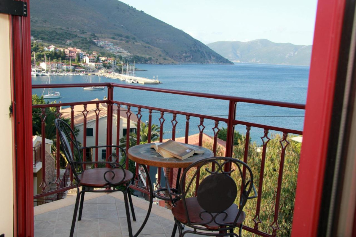 Greka Ionian Suites