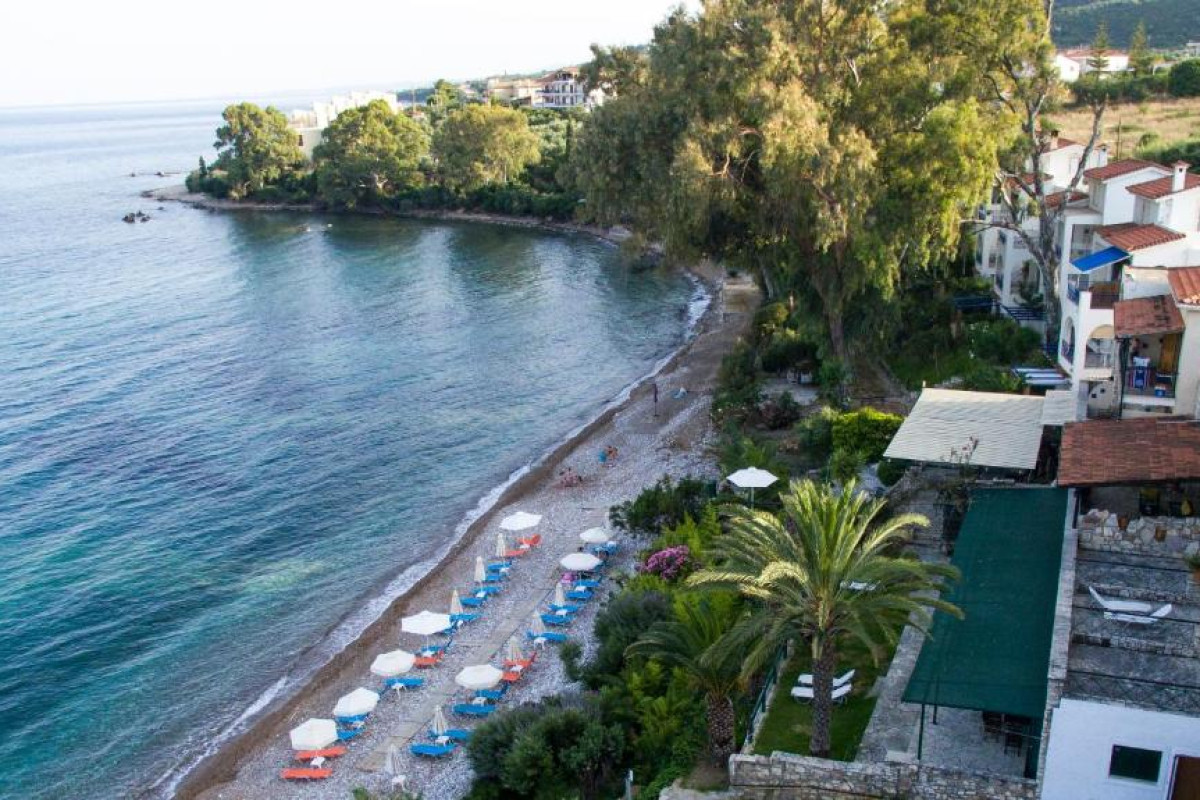 Grekis Hotel