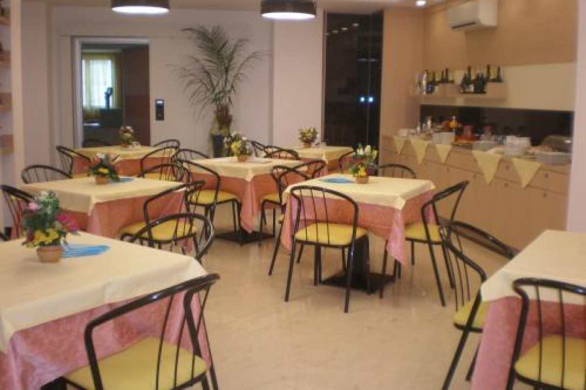 Groane Hotel Residence