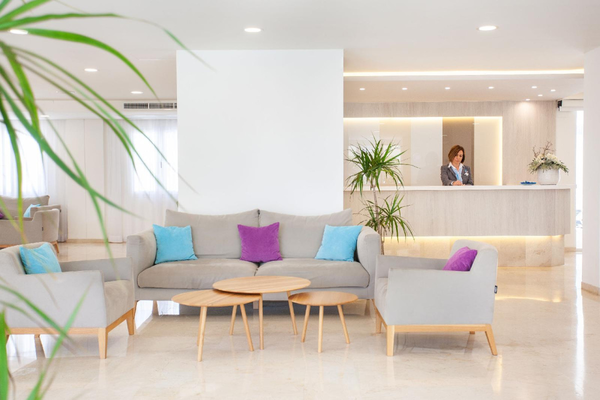 GRUPOTEL DUNAMAR