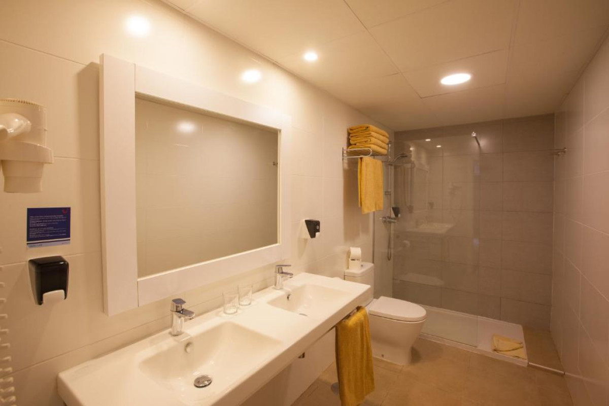Grupotel Orquidea