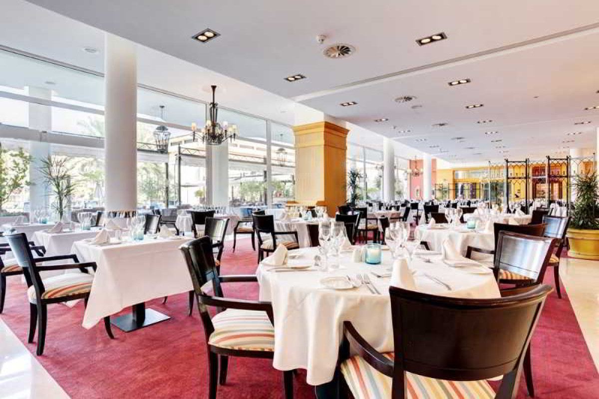 Grupotel Playa de Palma Suites & Spa