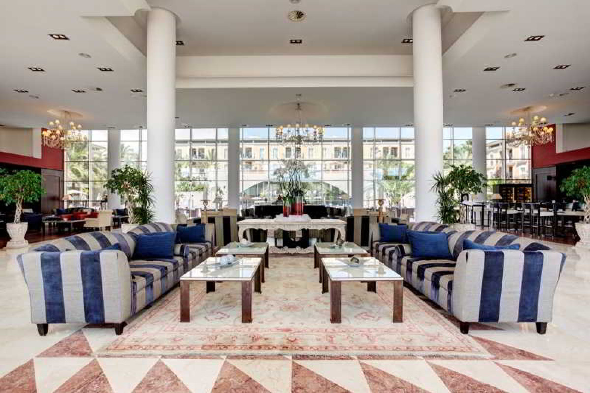 Grupotel Playa de Palma Suites & Spa