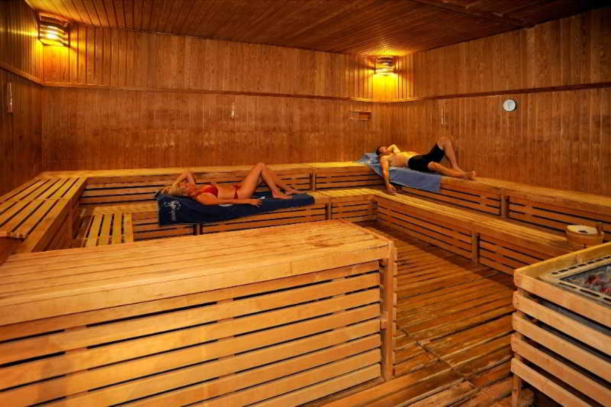 Grupotel Playa de Palma Suites & Spa