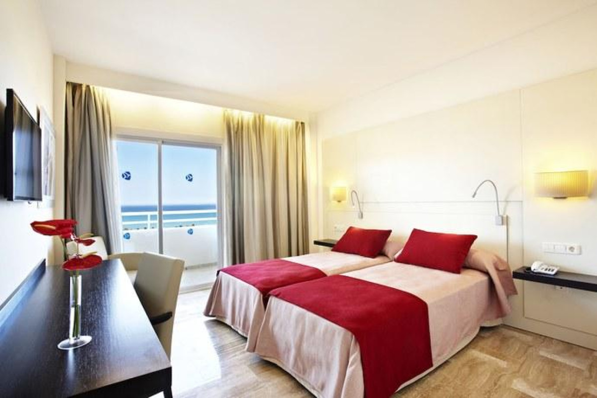 GRUPOTEL TAURUS PARK