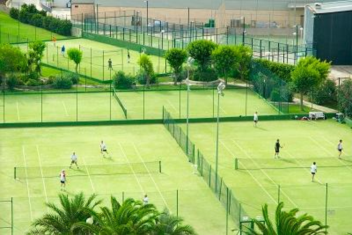 GRUPOTEL TAURUS PARK