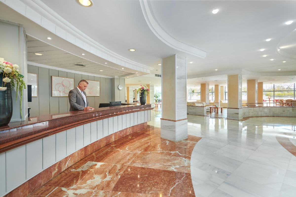 GRUPOTEL TAURUS PARK