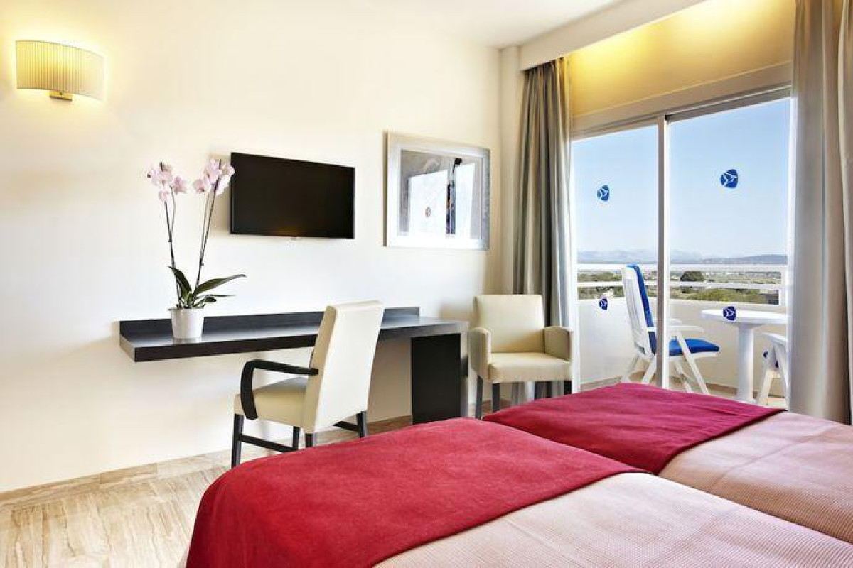 GRUPOTEL TAURUS PARK