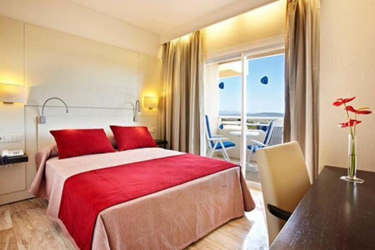 GRUPOTEL TAURUS PARK