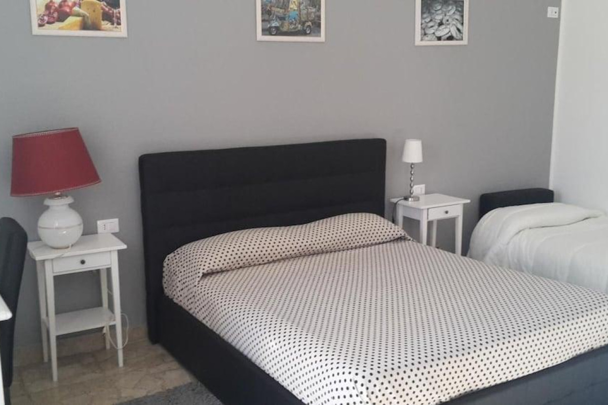 Gualtiero Camere E Suite