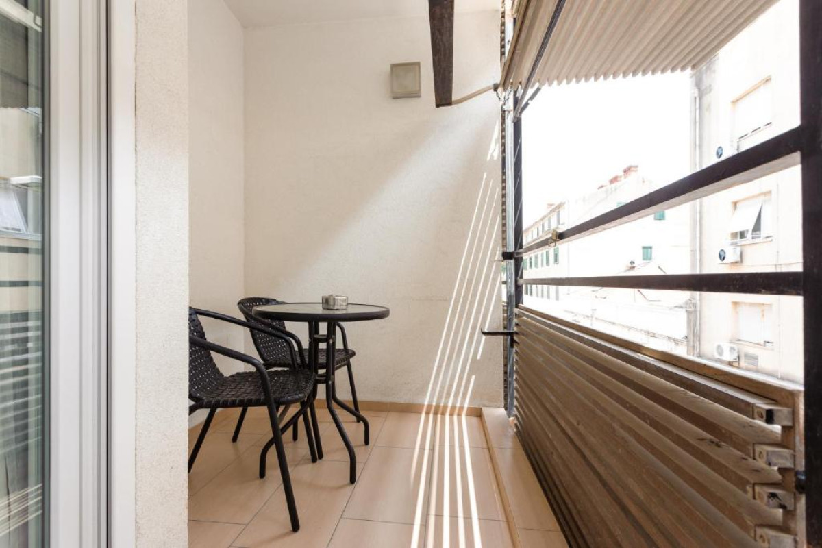 GUEST HOUSE TEATRIN SPLIT
