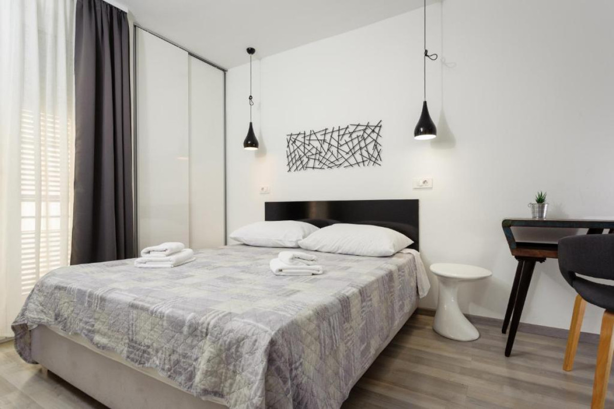 GUEST HOUSE TEATRIN SPLIT
