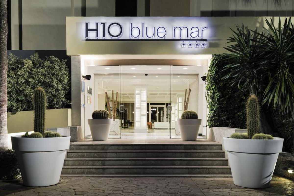 H10 Blue Mar - Adults Only