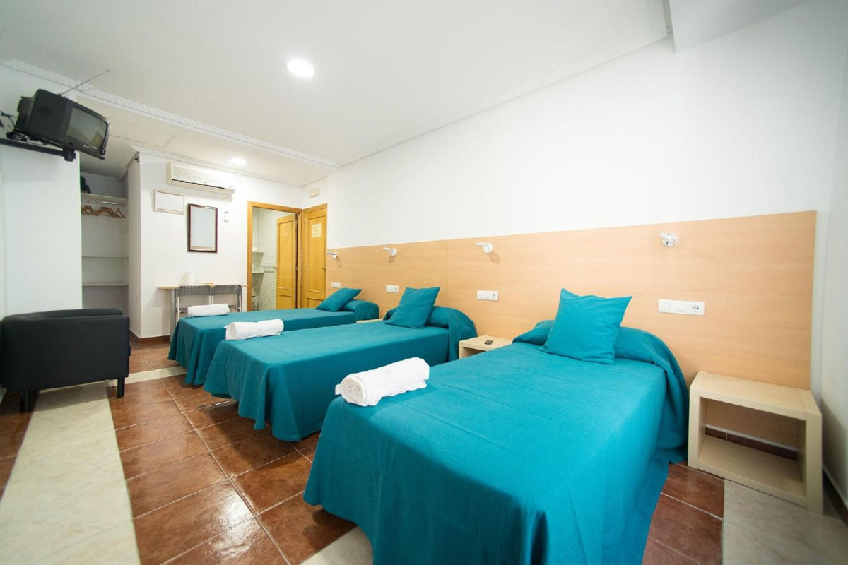 Habitaciones Mitre Paterna