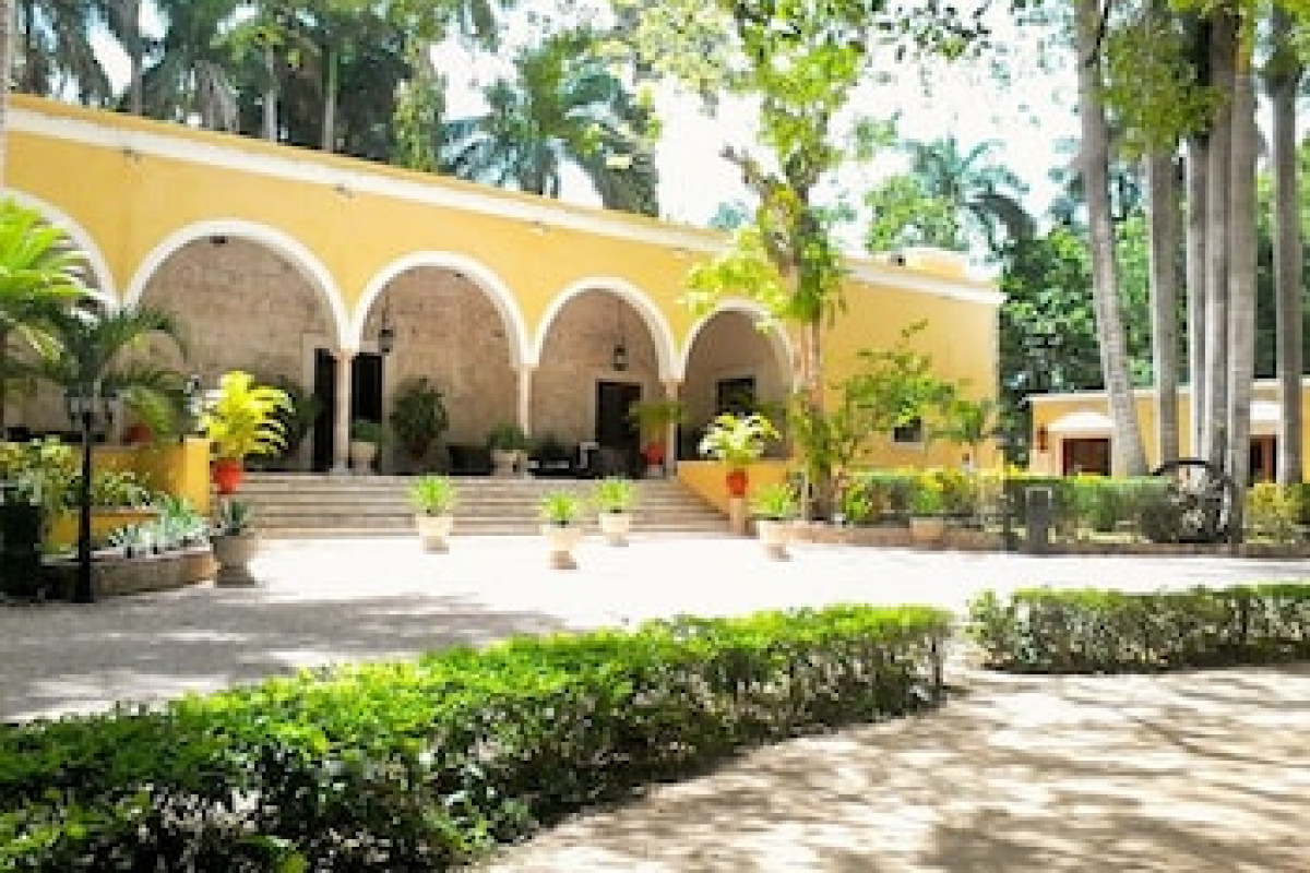 HACIENDA CHICHEN