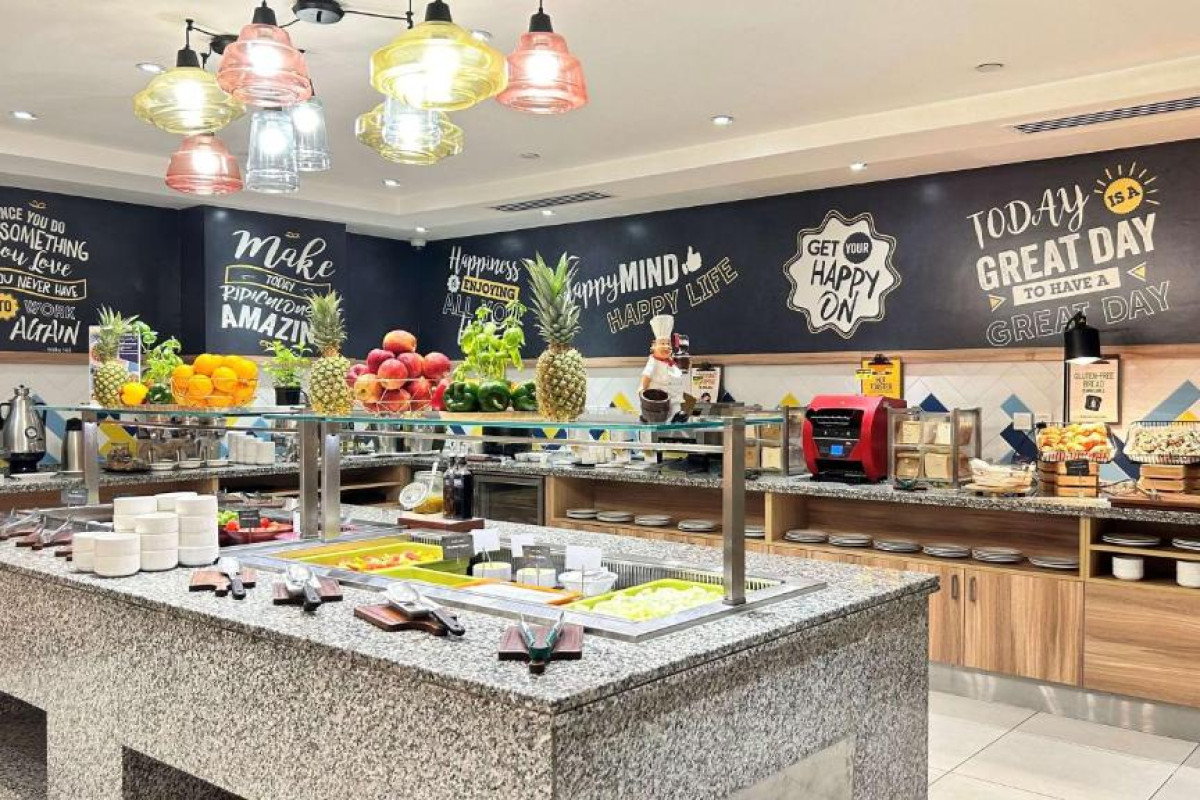 HAMPTON BY HILTON DUBAI AL BARSHA